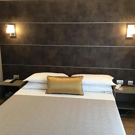 Hotell La Nuova Rotaia Gallarate