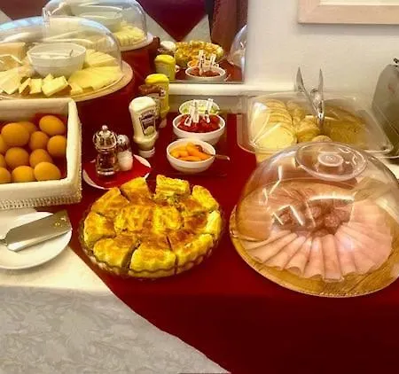 Hotell La Nuova Rotaia 3*