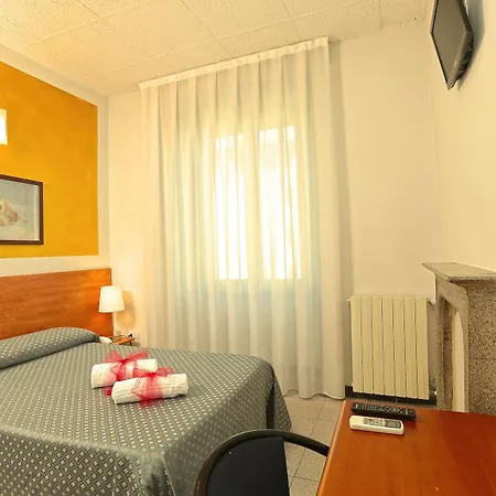 La Nuova Rotaia Hotell 3*