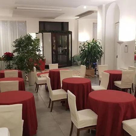 Hotel La Nuova Rotaia